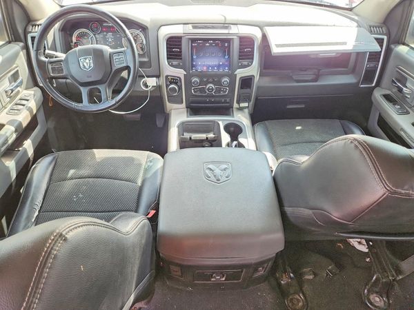 2019 RAM 1500 CLASSIC SLT