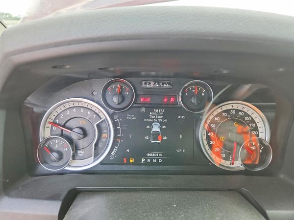 2019 RAM 1500 CLASSIC SLT