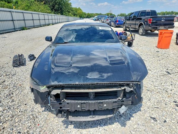 2022 FORD MUSTANG I4 Coupe