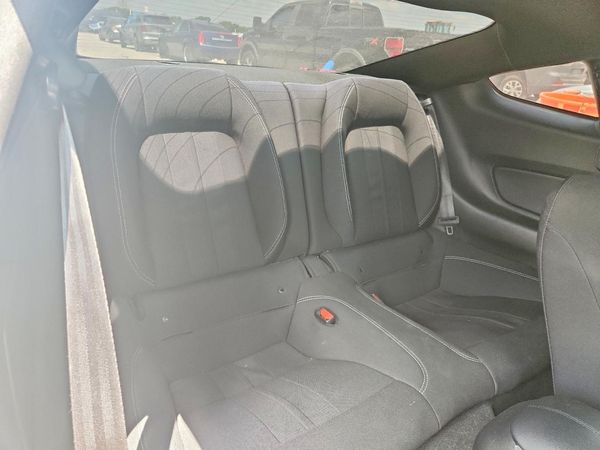 2022 FORD MUSTANG I4 Coupe