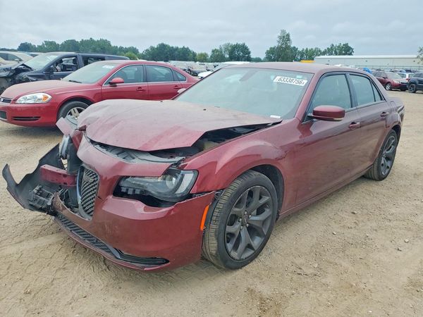 2021 CHRYSLER 300