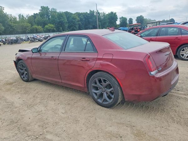 2021 CHRYSLER 300