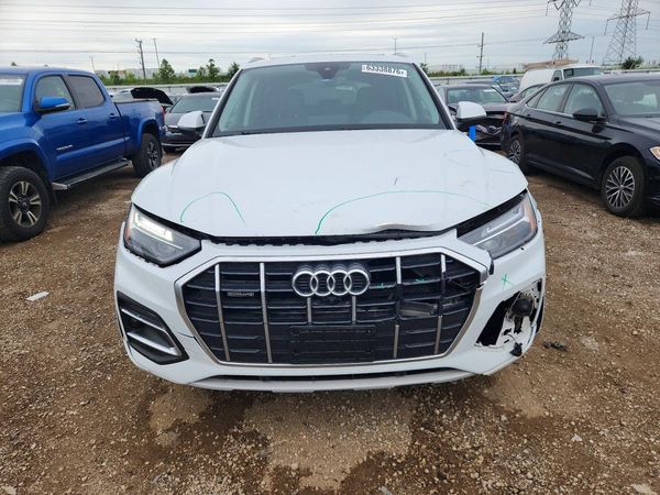 2021 AUDI Q5 quattro Premium Plus