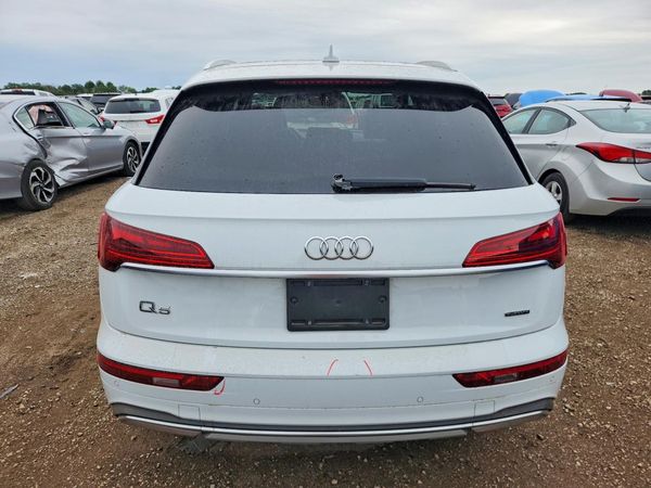 2021 AUDI Q5 quattro Premium Plus