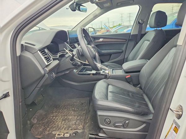 2021 AUDI Q5 quattro Premium Plus