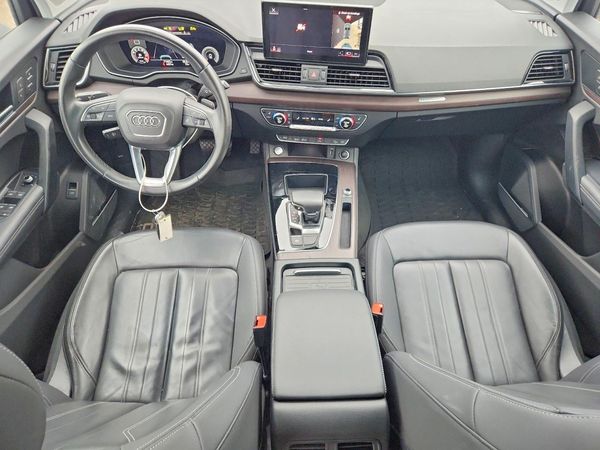 2021 AUDI Q5 quattro Premium Plus