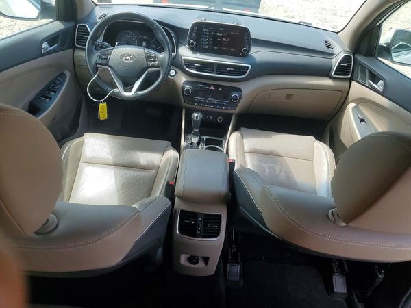 2021 HYUNDAI TUCSON