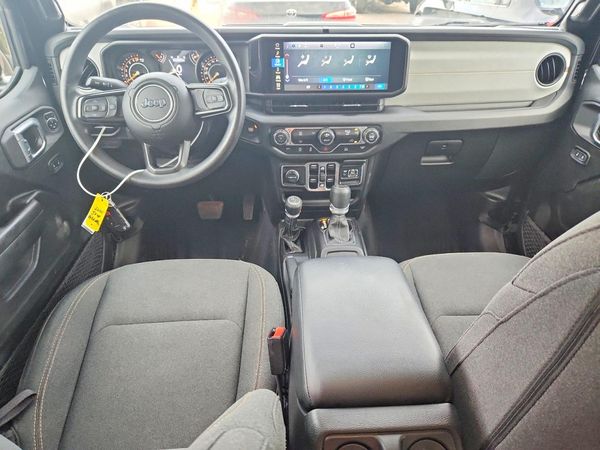2025 JEEP GLADIATOR Sport