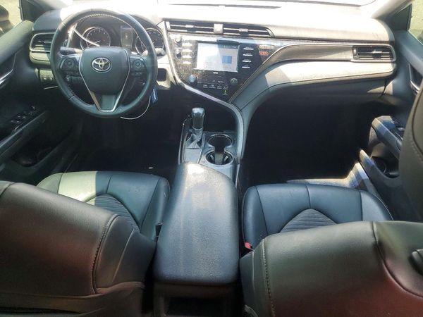 2020 TOYOTA CAMRY