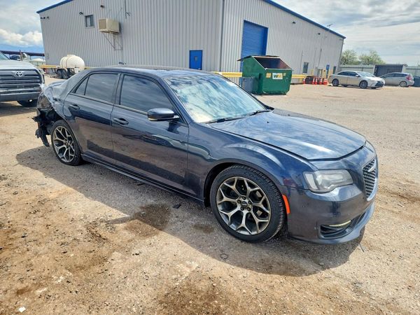 2018 CHRYSLER 300