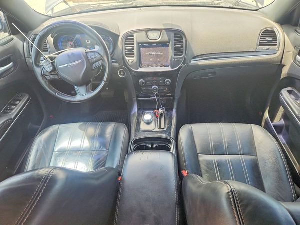 2018 CHRYSLER 300
