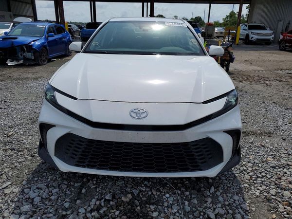 2025 TOYOTA CAMRY