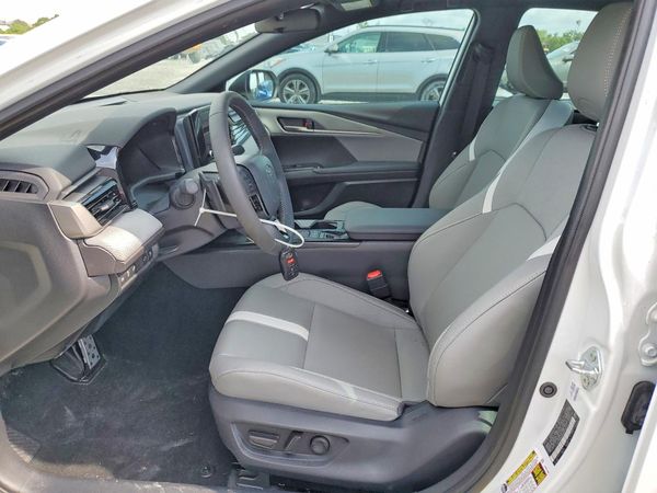 2025 TOYOTA CAMRY