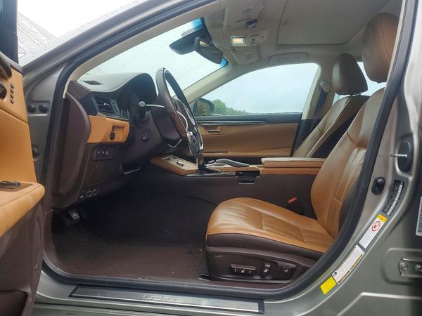 2016 LEXUS ES 350