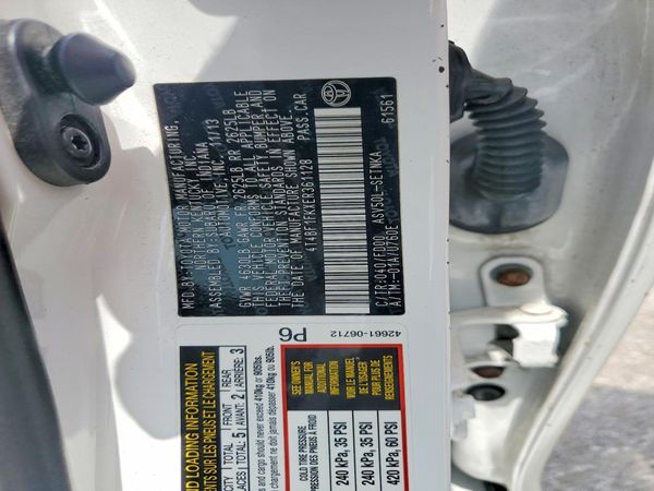 2014 TOYOTA CAMRY