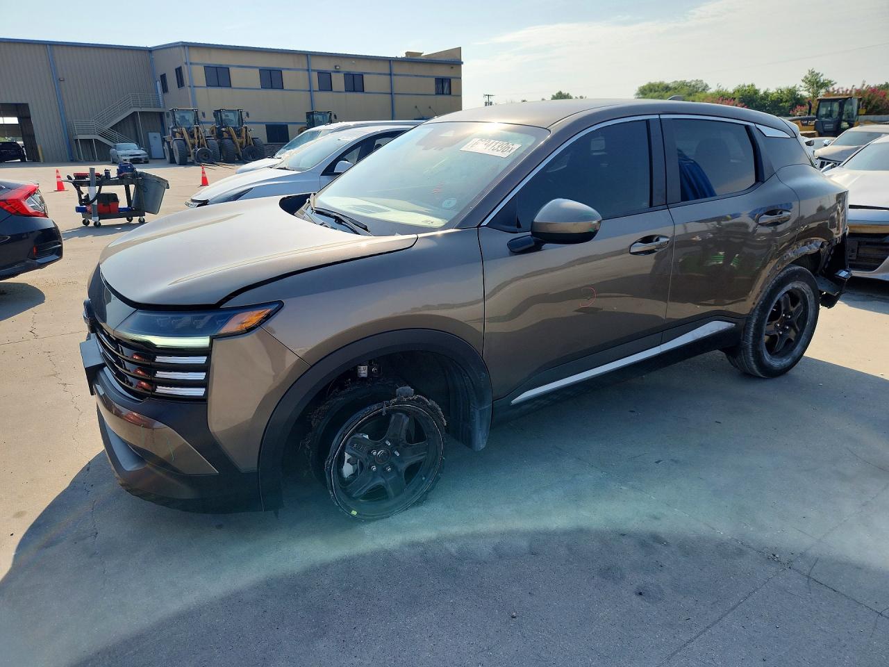 2025 NISSAN KICKS SV
