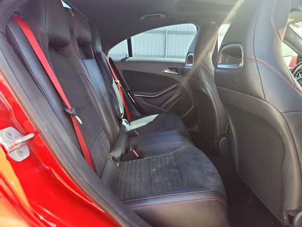 2014 MERCEDES-BENZ CLA CLA45 AMG Base