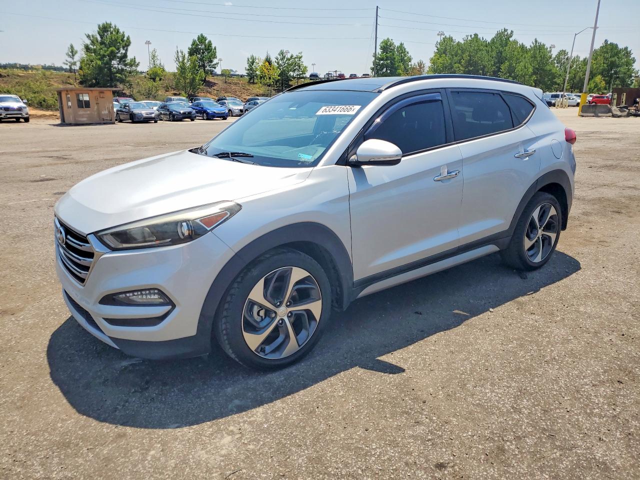 2017 HYUNDAI TUCSON — Front 3/4