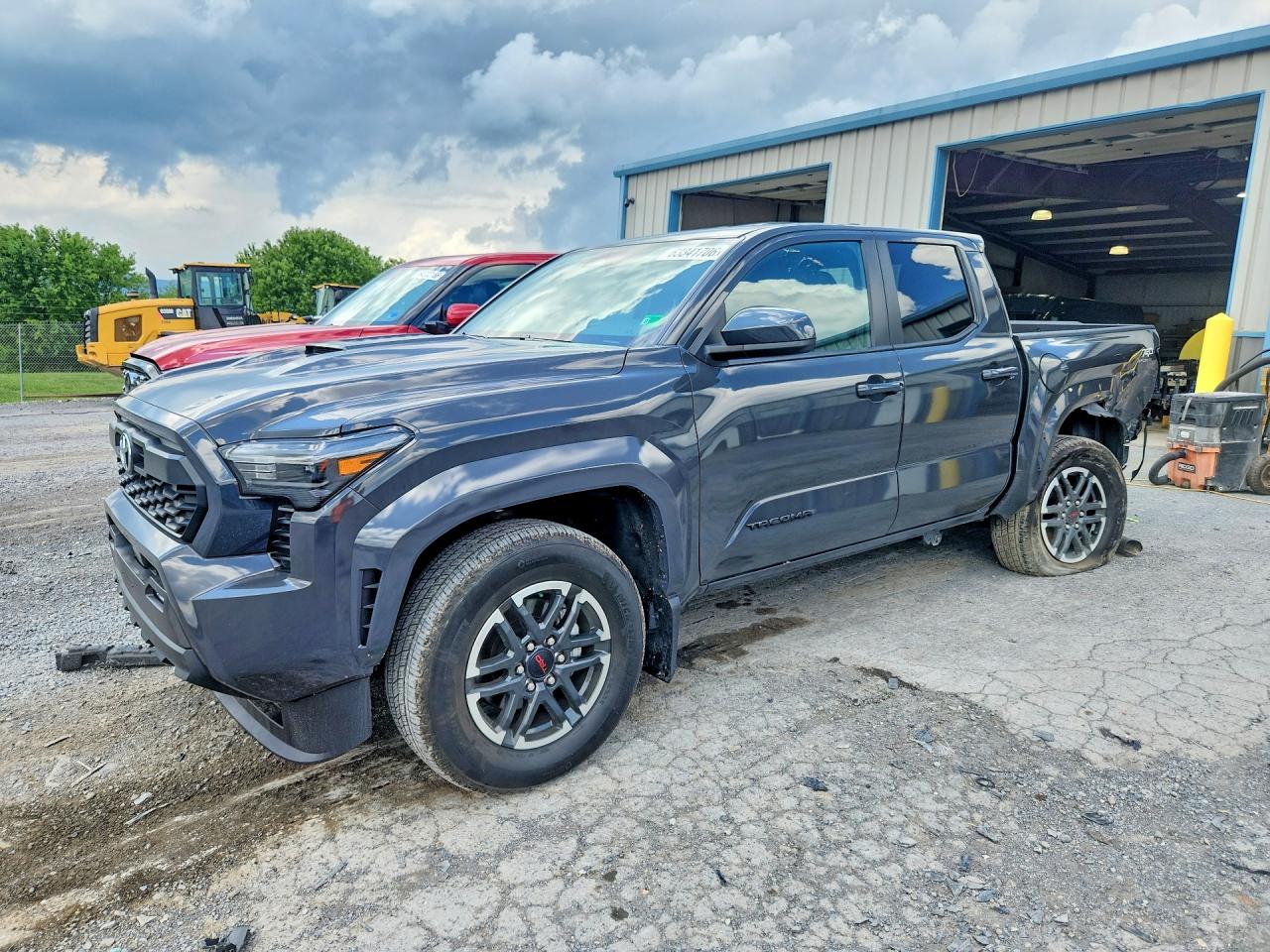 2025 TOYOTA TACOMA