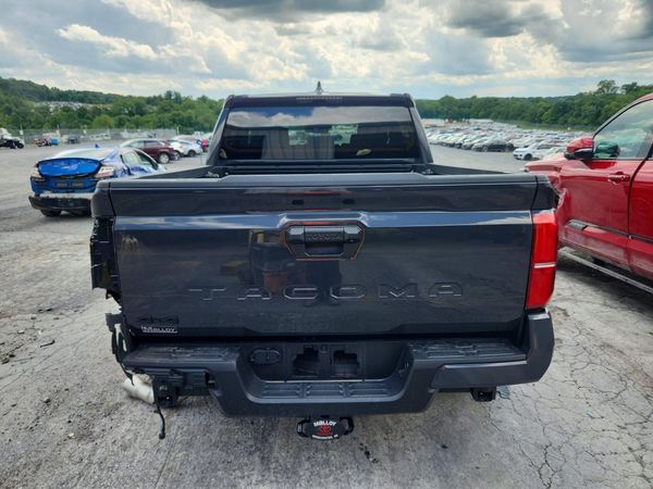 2025 TOYOTA TACOMA