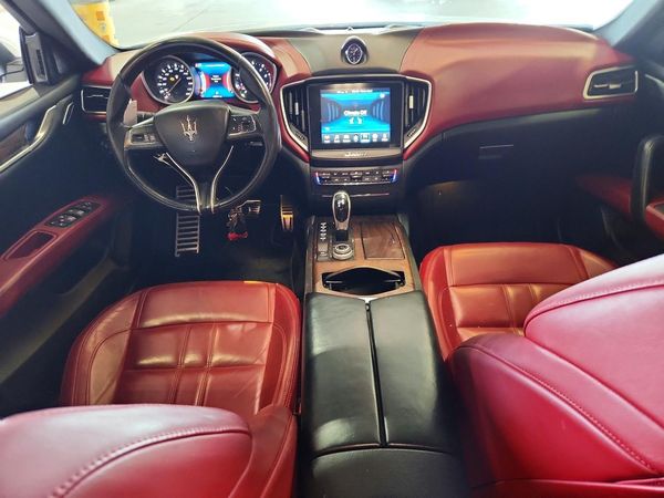 2017 MASERATI GHIBLI Sport