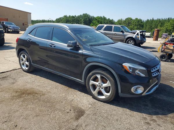 2019 MERCEDES-BENZ GLA GLA250-4M