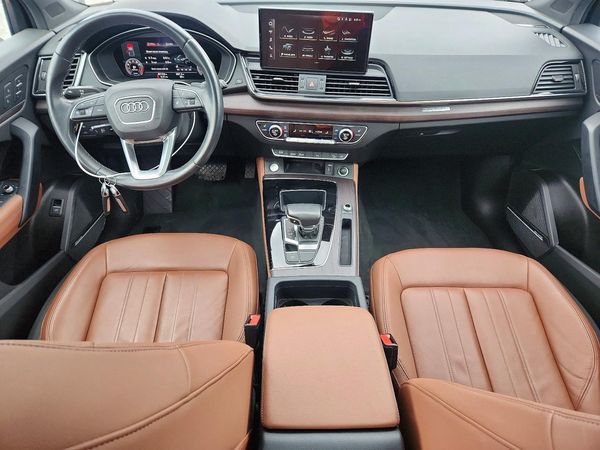 2022 AUDI Q5