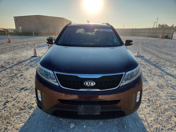 2015 KIA SORENTO GL