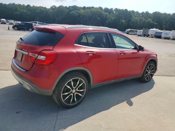 2015 MERCEDES-BENZ GLA GLA250 4-MATIC