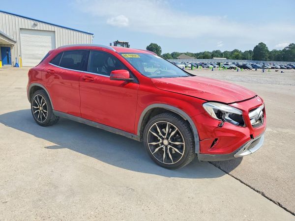 2015 MERCEDES-BENZ GLA GLA250 4-MATIC
