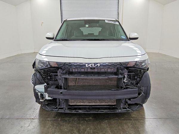 2024 KIA SOUL LX, S