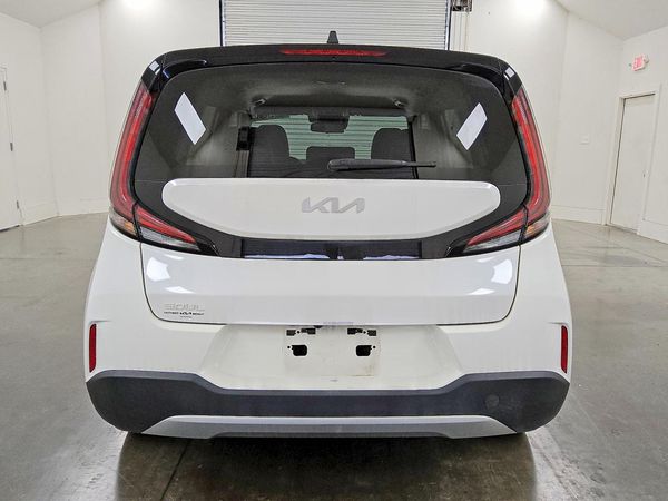 2024 KIA SOUL LX, S