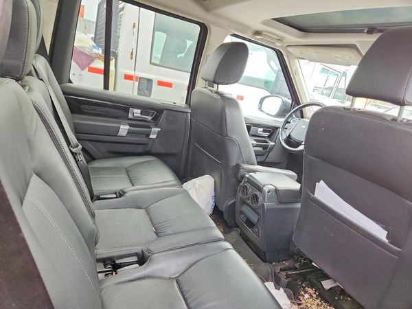 2016 LAND ROVER LR4 HSE Lux