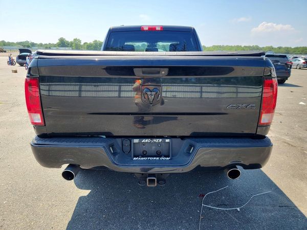 2013 RAM 1500 ST