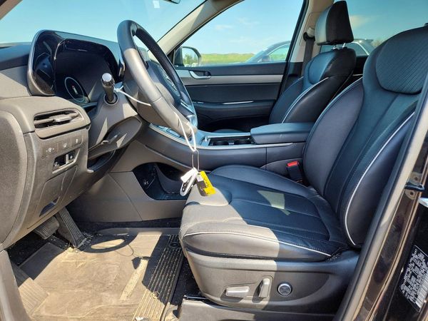 2025 HYUNDAI PALISADE SEL Premium