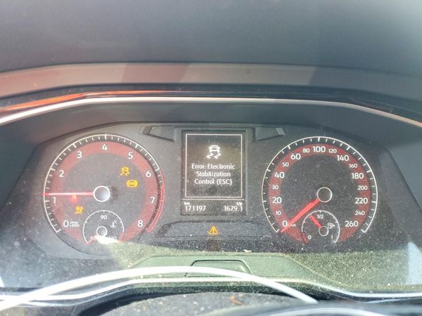 2019 VOLKSWAGEN JETTA SEL