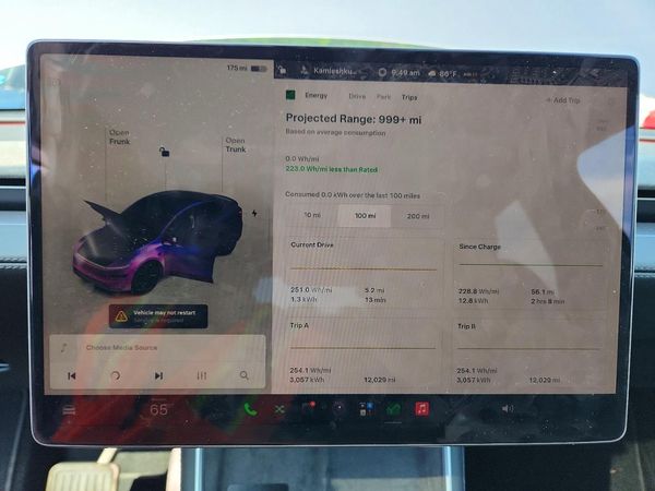 2026 TESLA MODEL Y