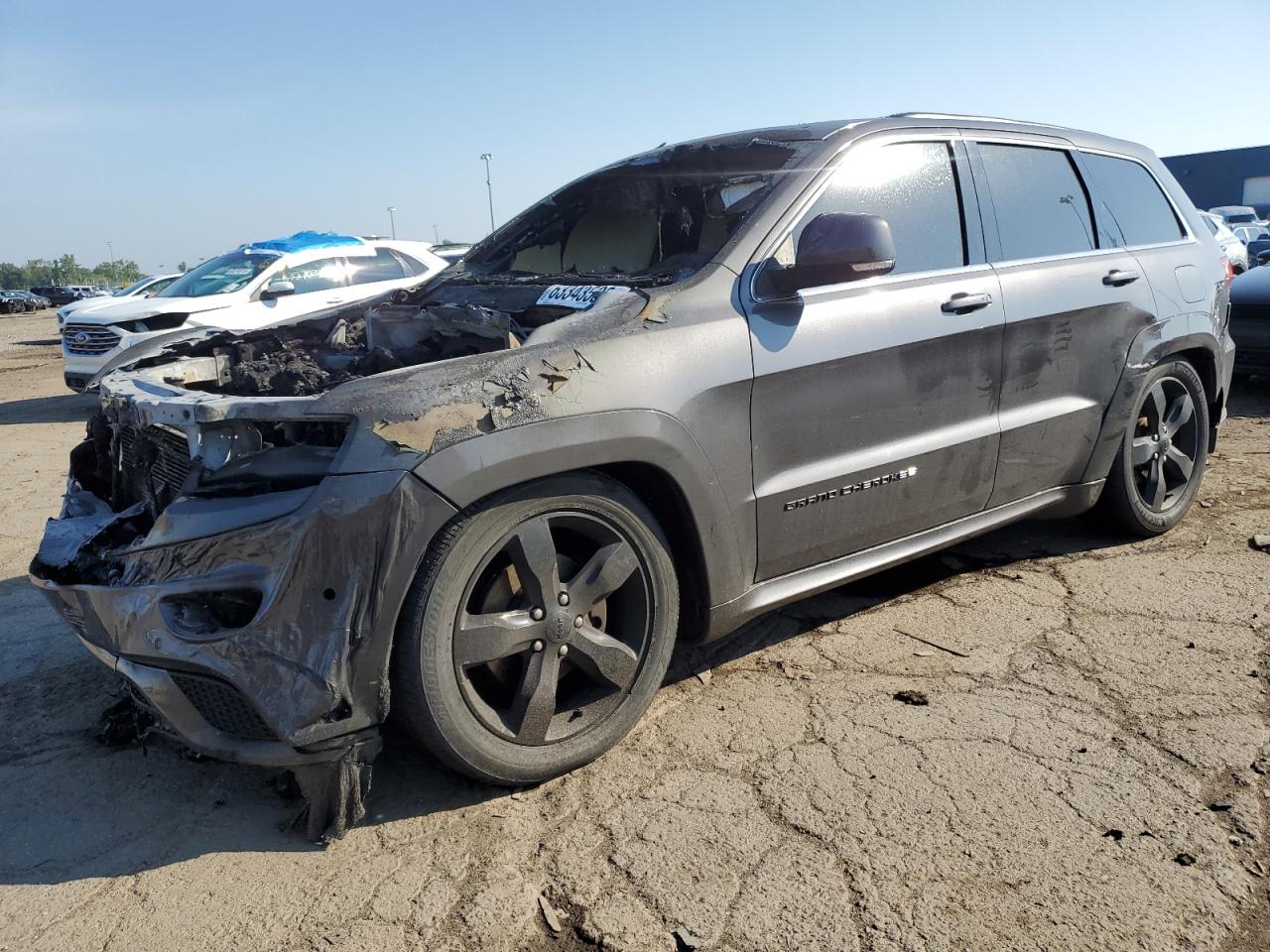2015 JEEP GRAND CHER Overland — Front 3/4