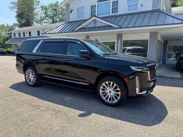 2022 CADILLAC ESCALADE