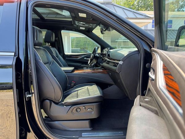 2022 CADILLAC ESCALADE Premium Luxury