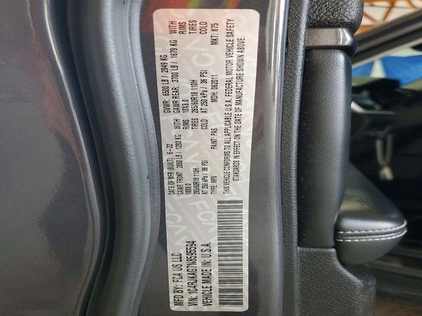 2022 JEEP GRND CHEROKE Laredo