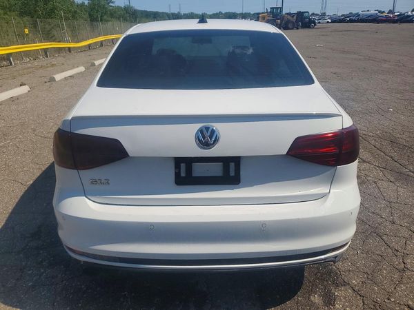 2017 VOLKSWAGEN JETTA GLI — DIRR
