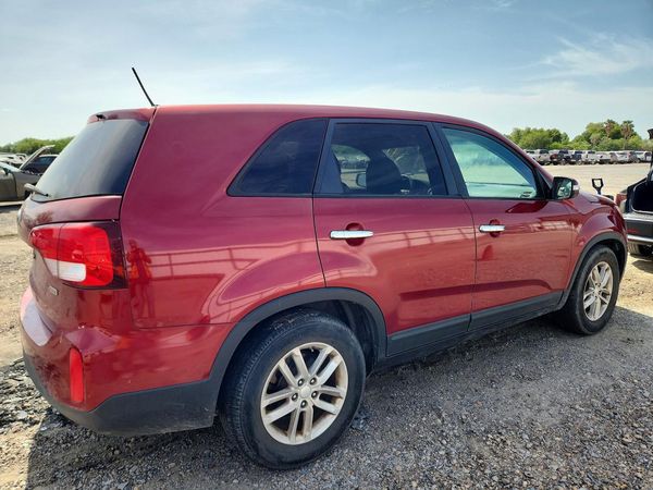 2014 KIA SORENTO Base/ LX