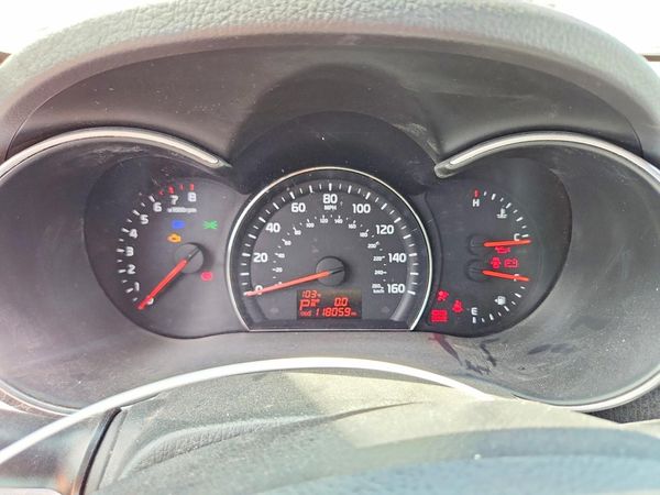 2014 KIA SORENTO Base/ LX