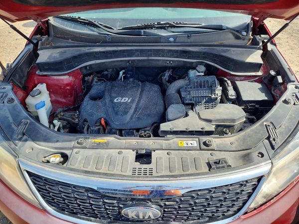2014 KIA SORENTO Base/ LX