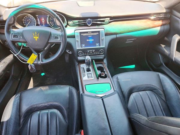 2014 MASERATI QUATTROPORTE Essence