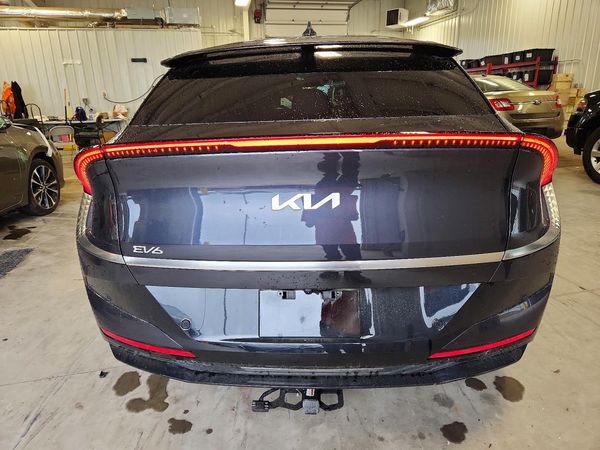 2025 KIA EV6