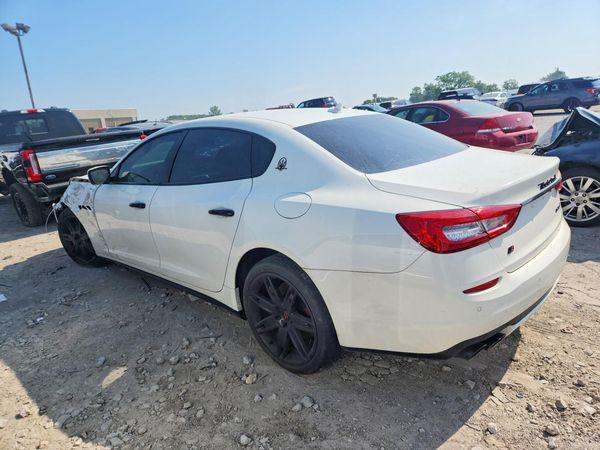 2014 MASERATI QUATTROPORTE Essence