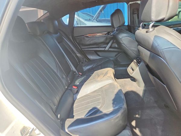 2014 MASERATI QUATTROPORTE Essence