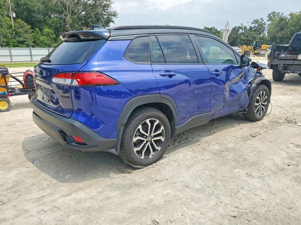 2024 TOYOTA COROLLA CR